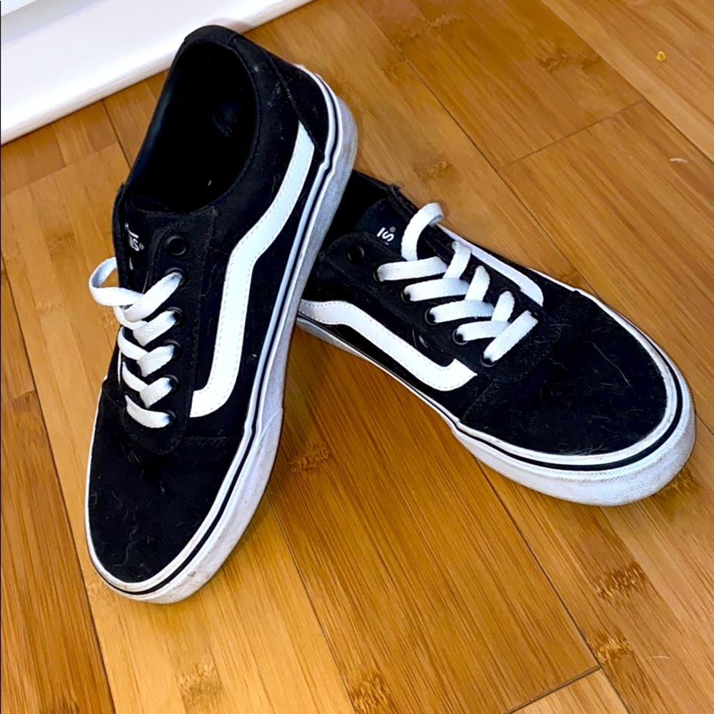 Women’s Black Classic Vans